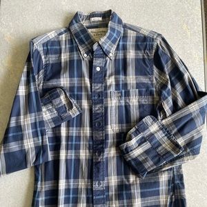 Abercrombie & Fitch Blue Muscle Button Down
